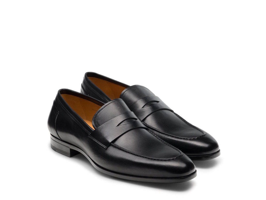 BLACK APRON TOE PENNY LOAFERS