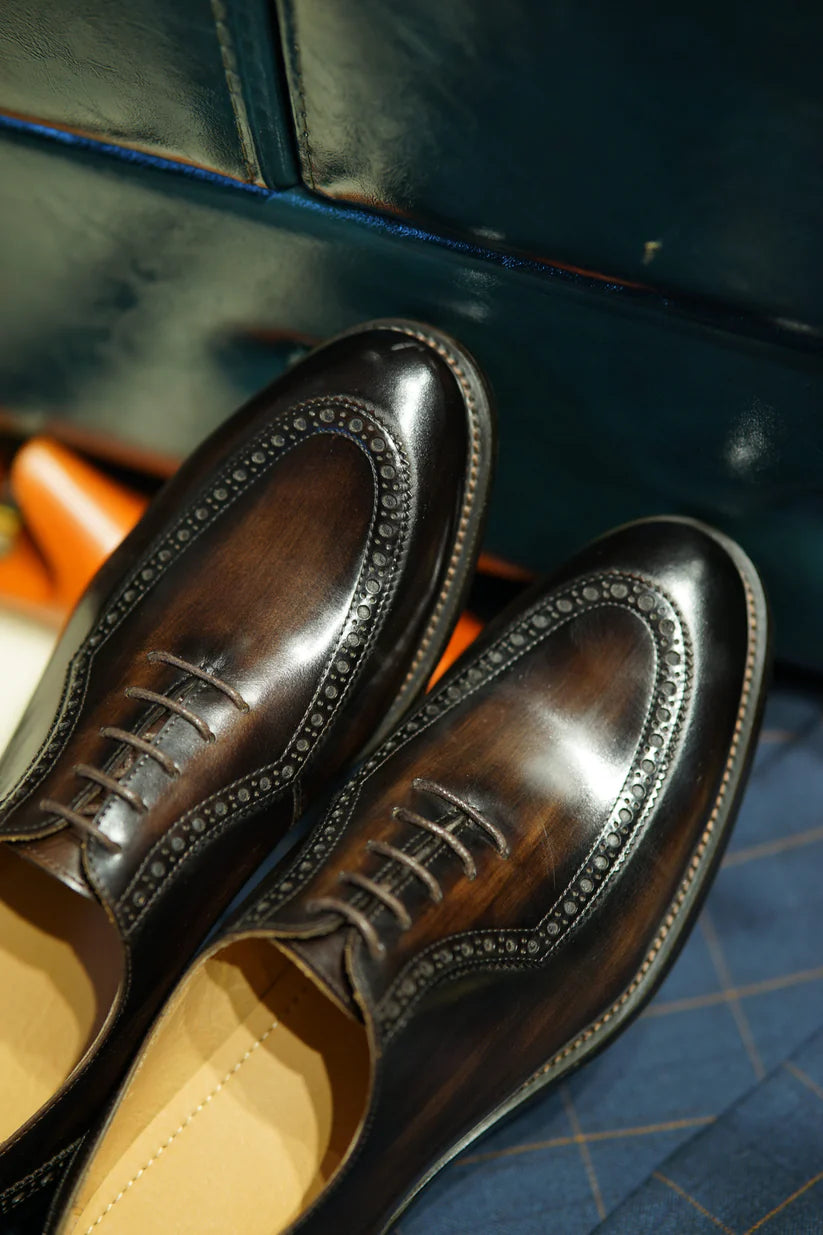 BROWN ROUND TOE BROGUE OXFORD