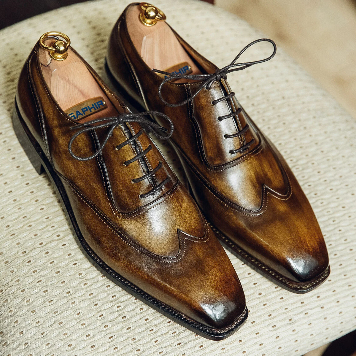 ED159 | OLIVE WINGTIP OXFORDS