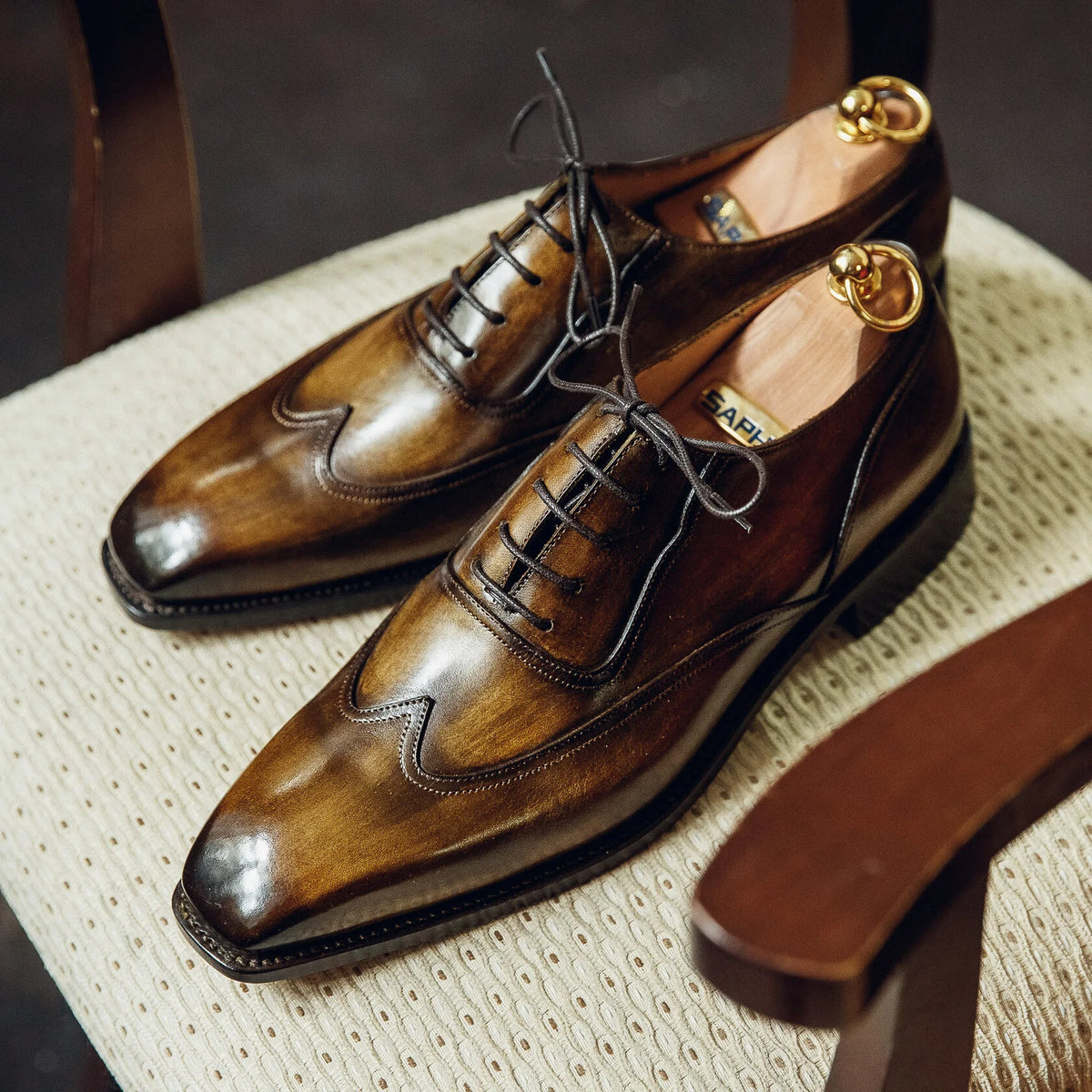 ED159 | OLIVE WINGTIP OXFORDS