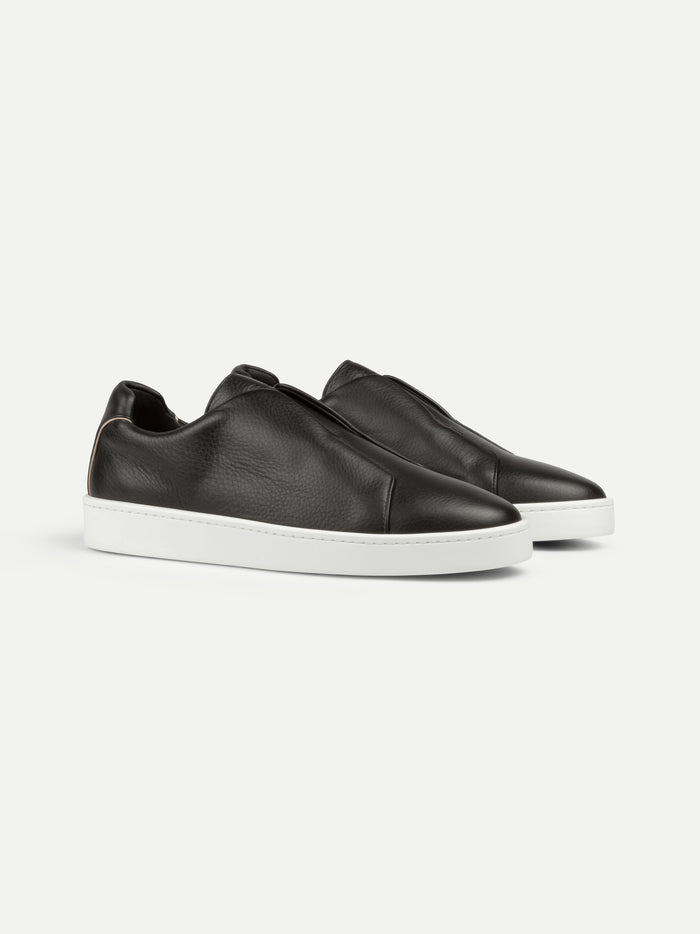 BLACK LEATHER SNEAKER