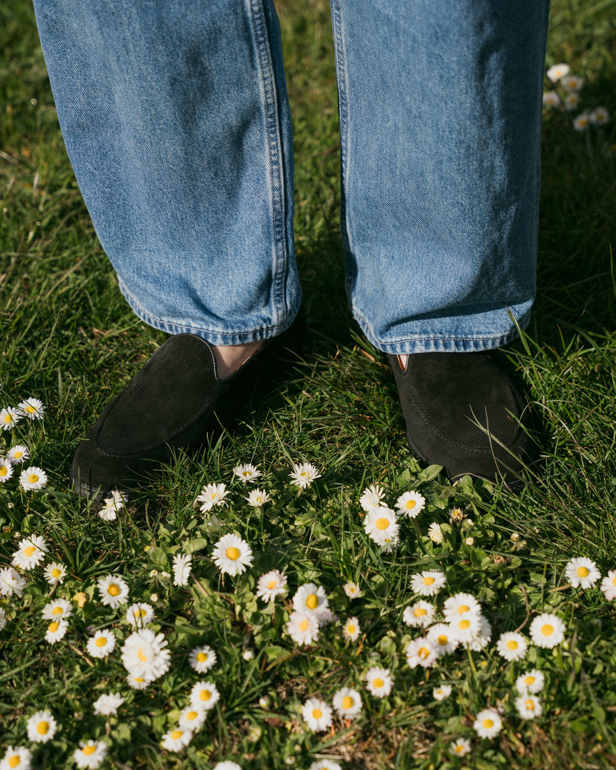 VALORE | BLACK SUEDE LOAFER