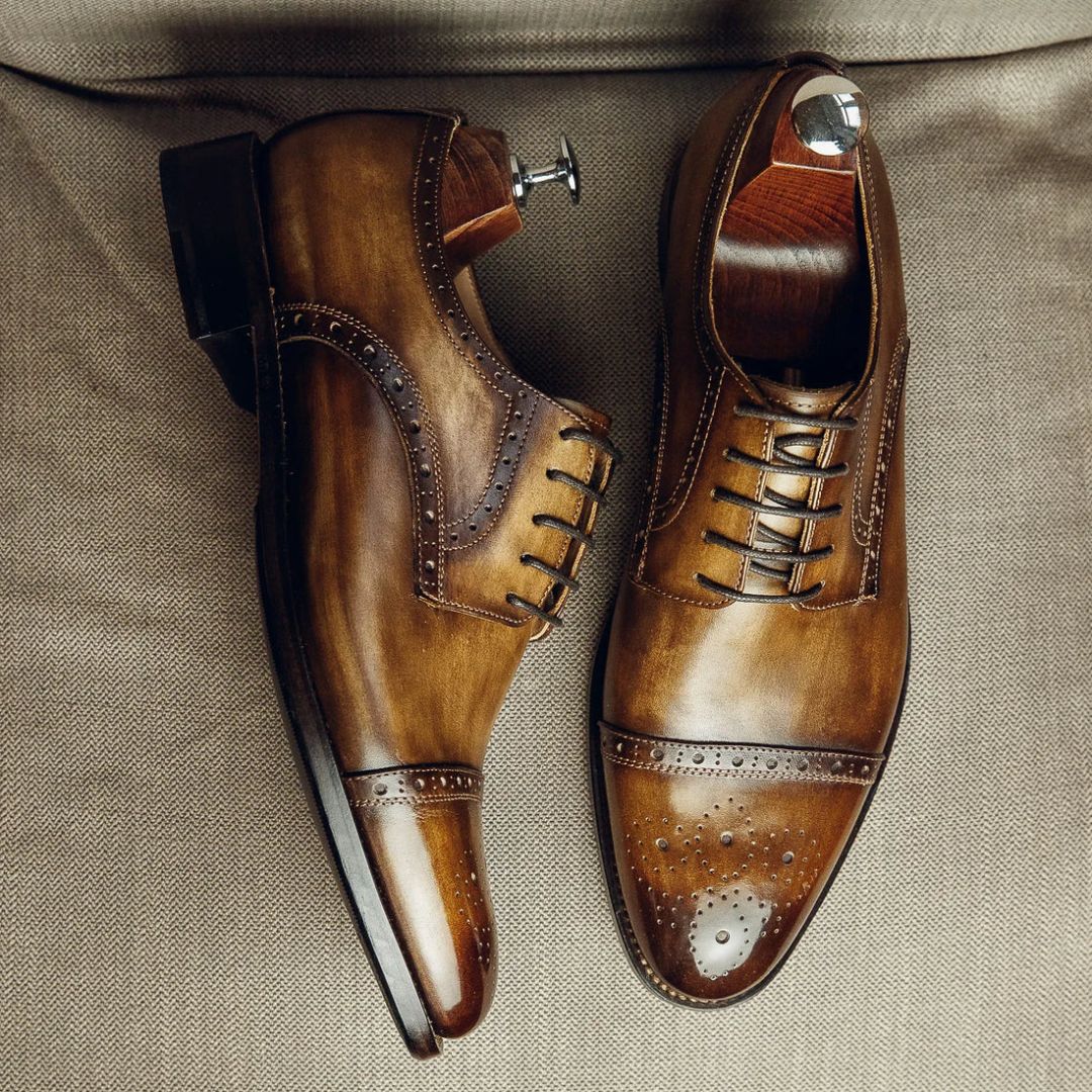 DERBY BROGUES OLIVES | PATINA FINISH