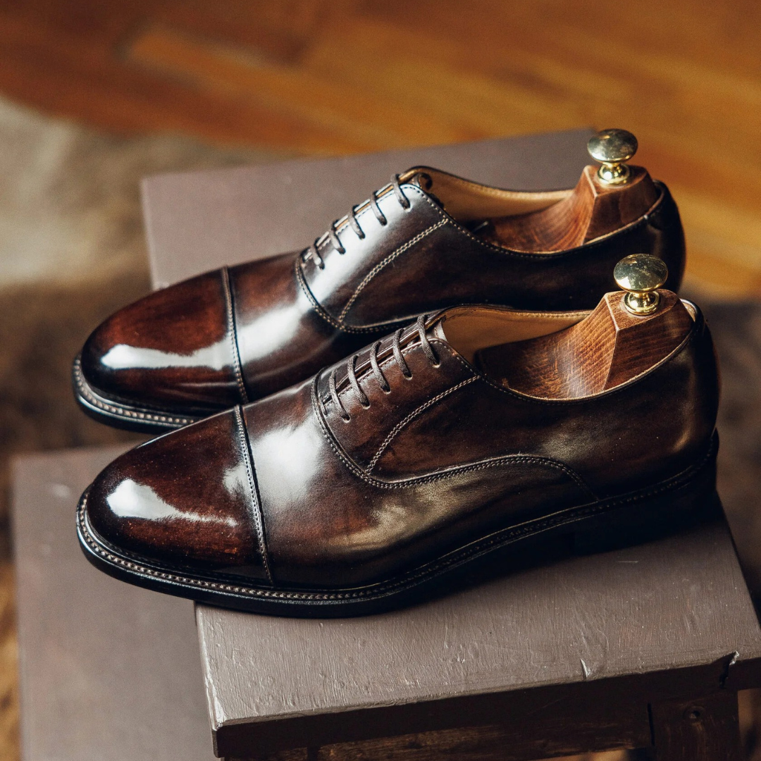 OXFORDS WITH  CUT-OFF | PATINA FINISH