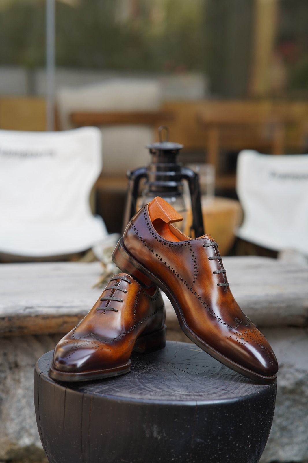 ELEGANT COGNAC BROGUE OXFORD LACEUPS