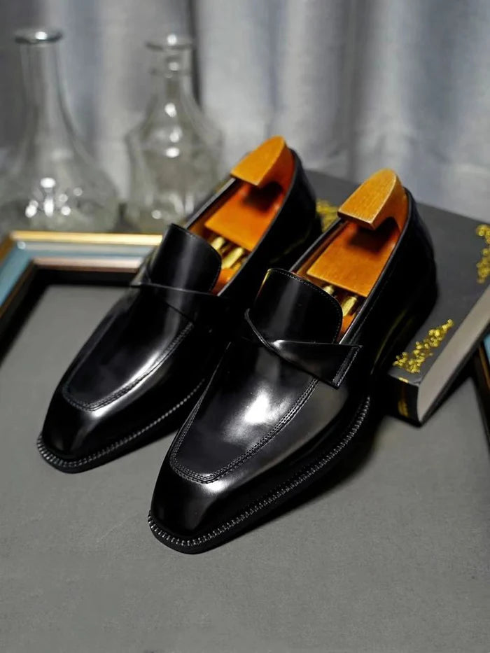 BLACK SQUARE TOE LOAFERS