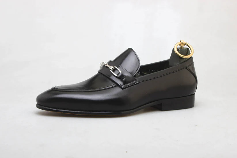 CLASSIC BLACK HORSEBIT LOAFERS