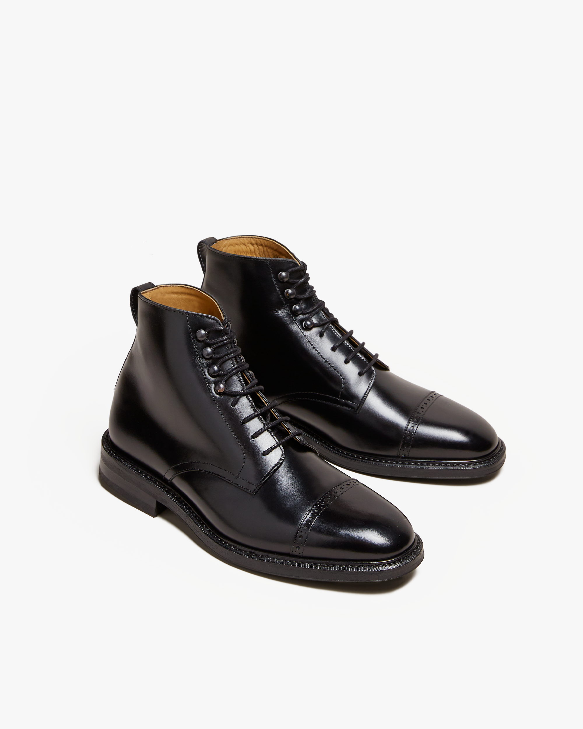 TYLER | BLACK LACES CALF LEATHER BOOTS