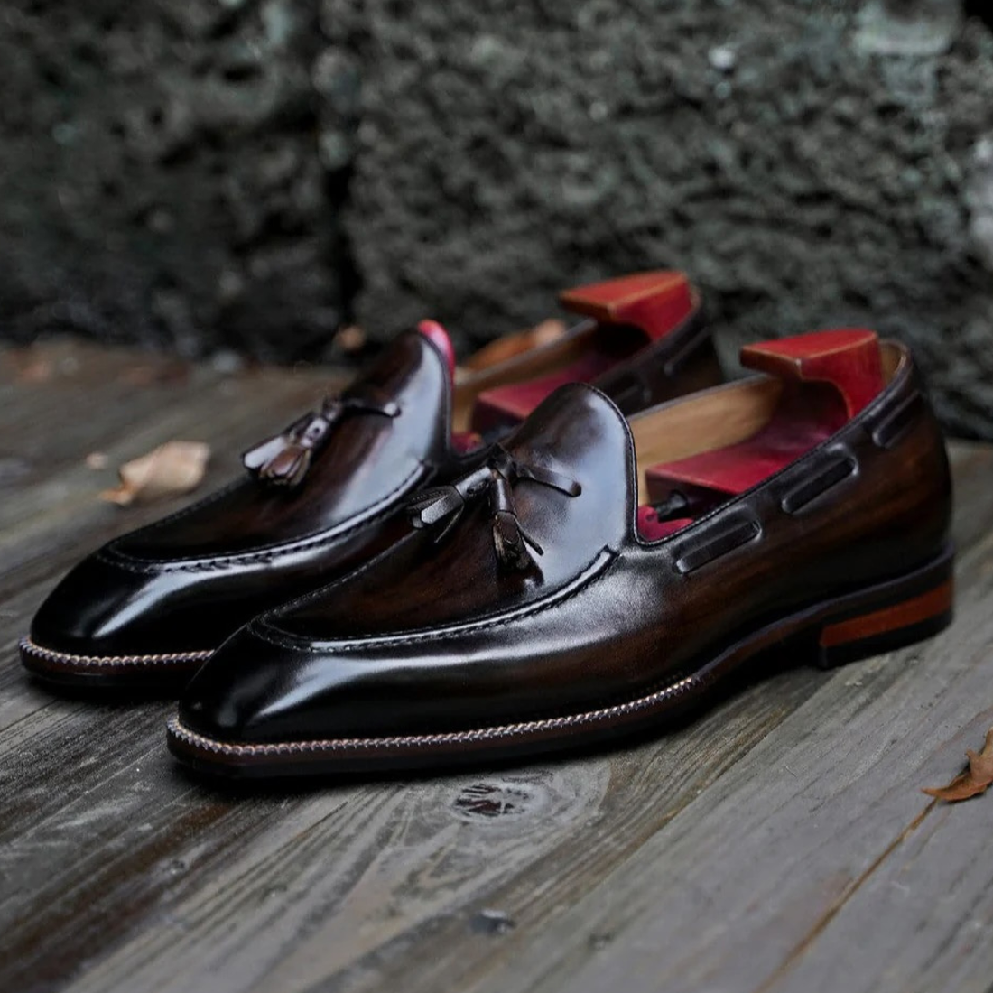 BROWN SQUARE TOE TASSEL LOAFERS