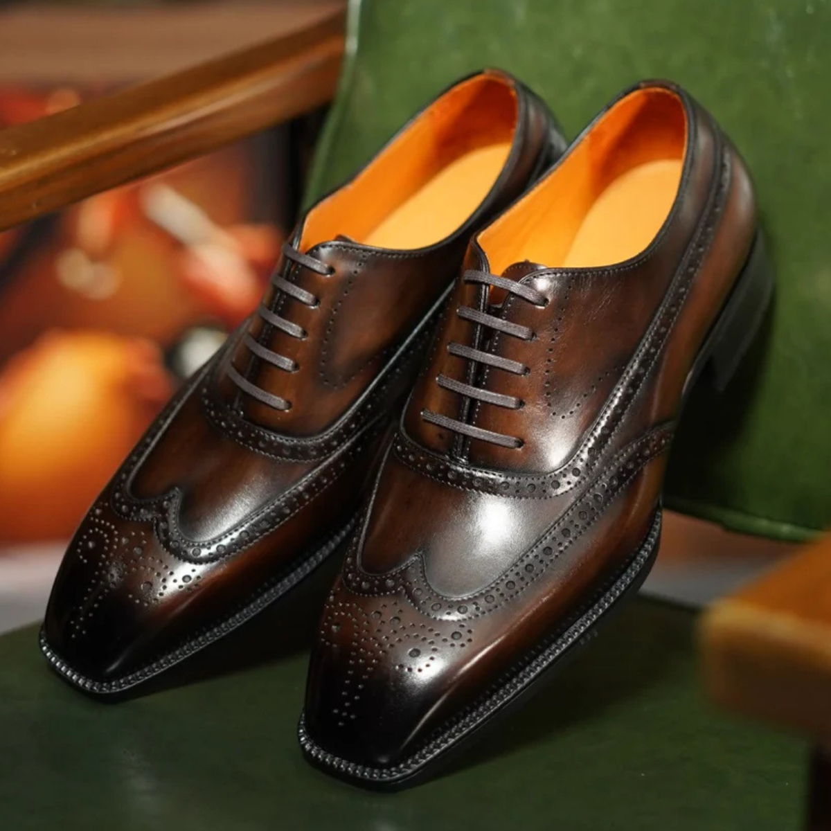 WINGTIP OXFORDS | BROWN CRUST LEATHER