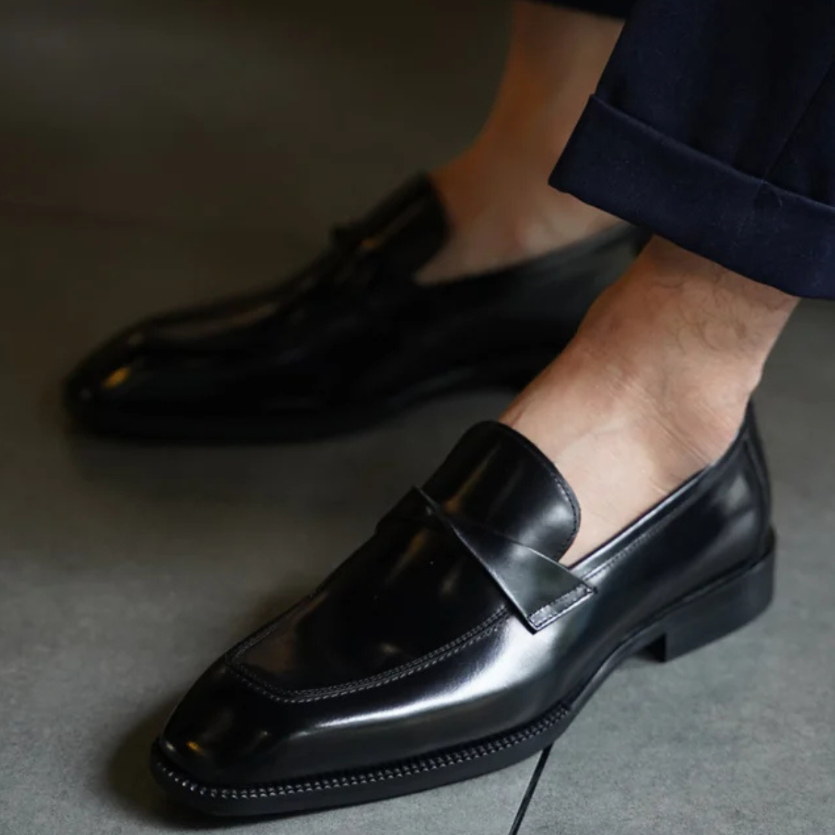 BLACK SQUARE TOE LOAFERS