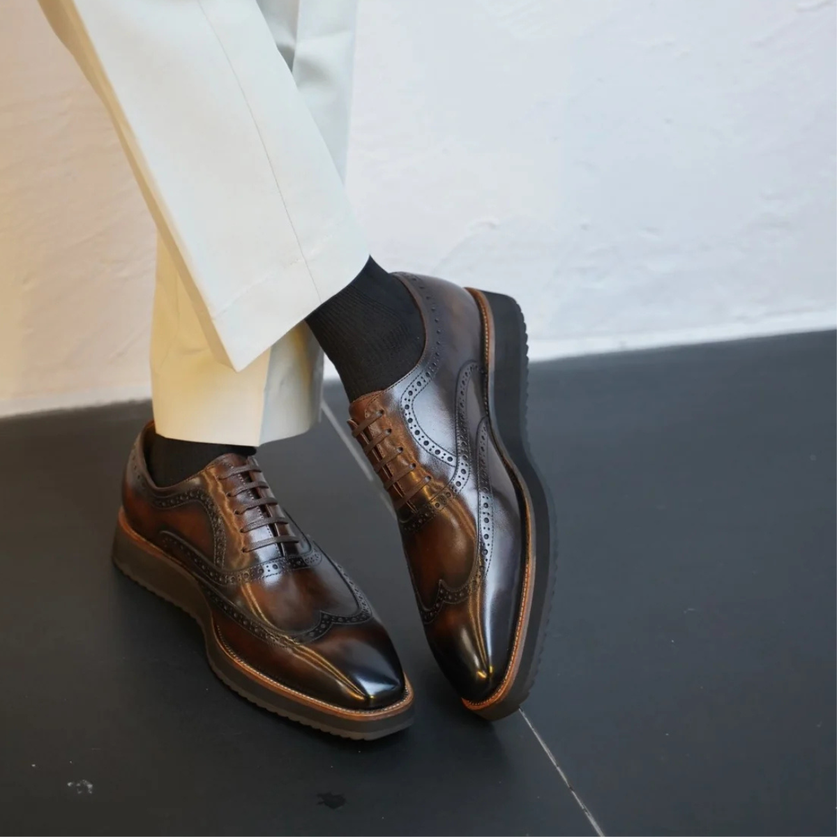 BROWN WINGTIP OXFORDS | LIGHTWEIGHT EVA SOLE