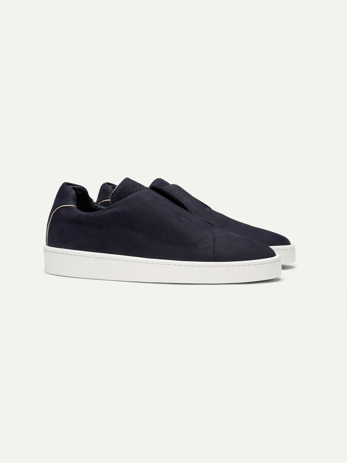 NAVY NUBUCK SNEAKER