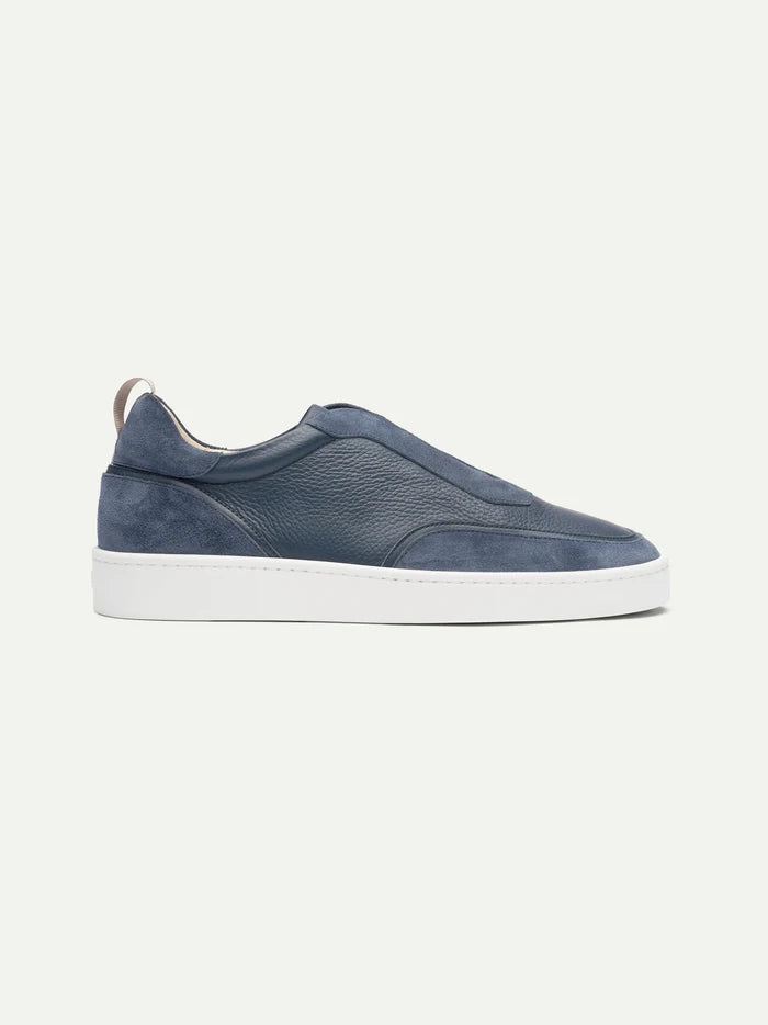 STEEL BLUE LEATHER SNEAKER