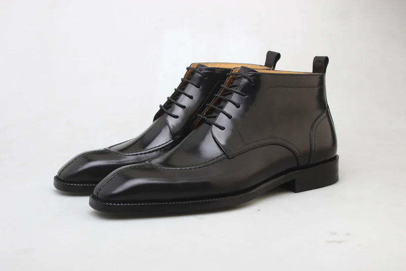 BLACK CLASSIC LEATHER BOOT