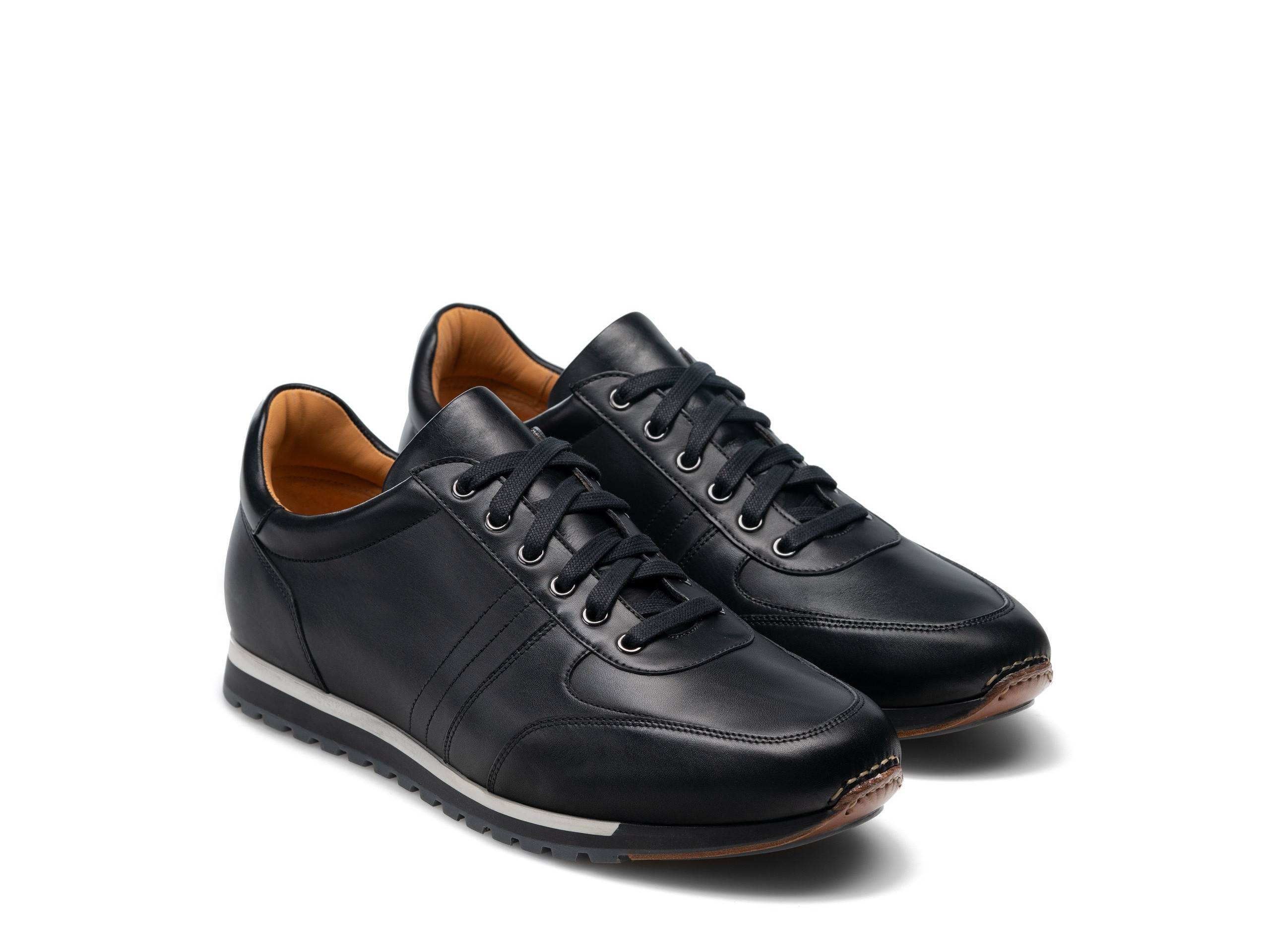 GLIDE 330 | BLACK LEATHER SNEAKER