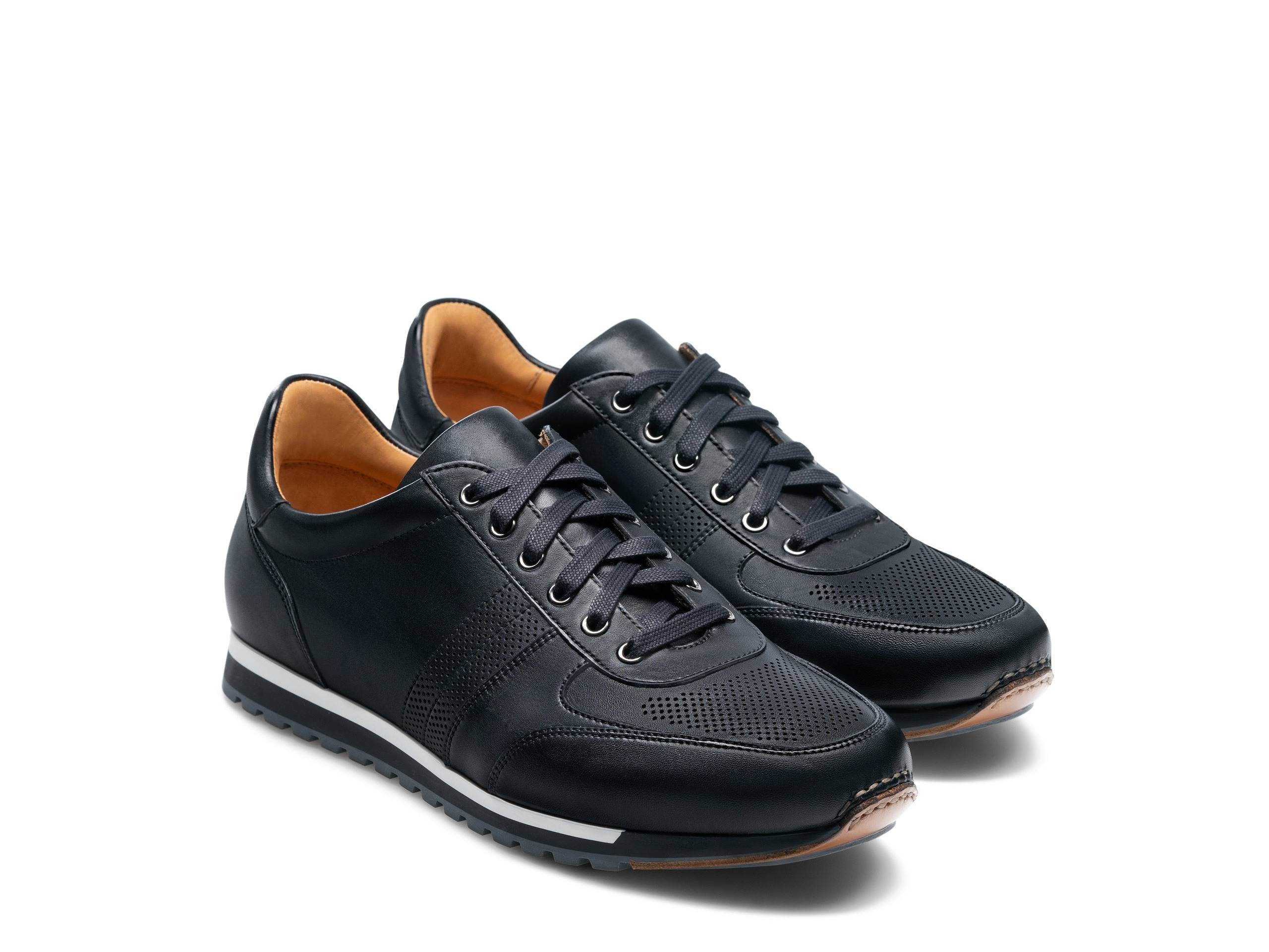 GLIDE 220 | BLACK PUNCH LEATHER SNEAKER