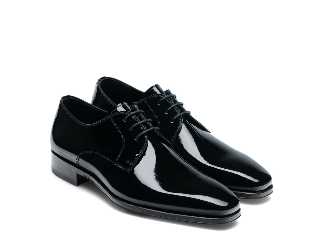 JOHN | PATENT LEATHER LACE UP