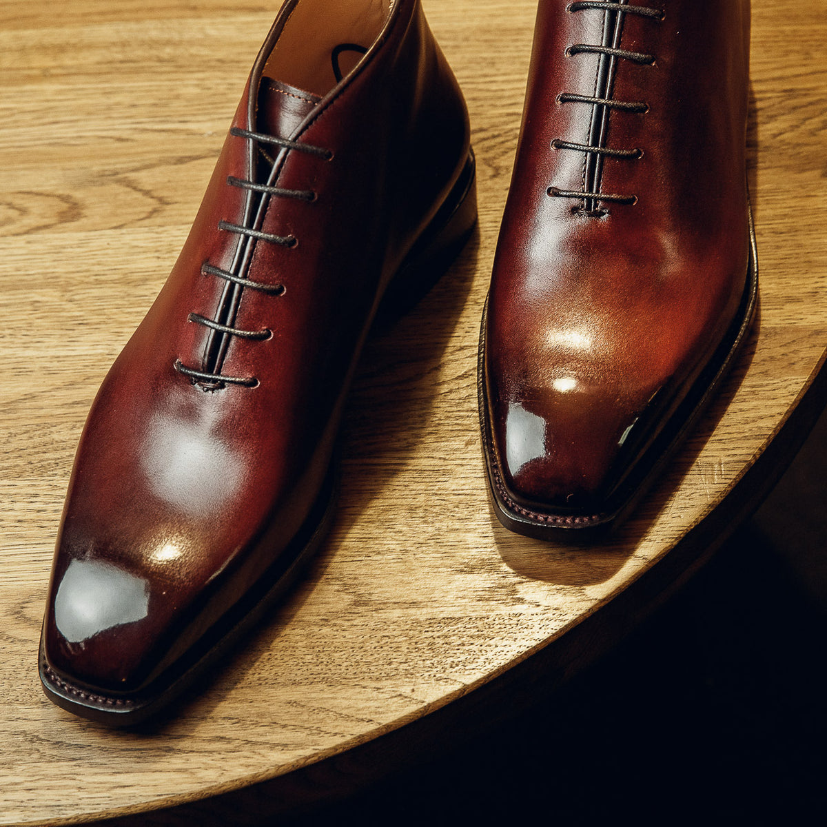 ED210 | BROWN WHOLE CUT BOOTS