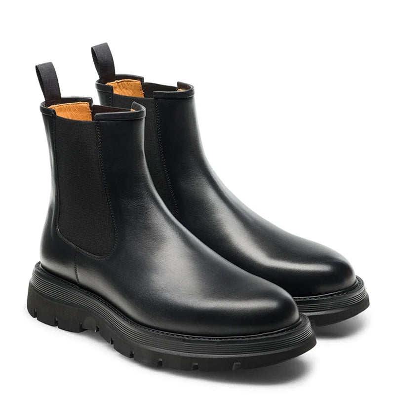 COMFORTABLE | BLACK CHUNKY CHELSEA BOOTS