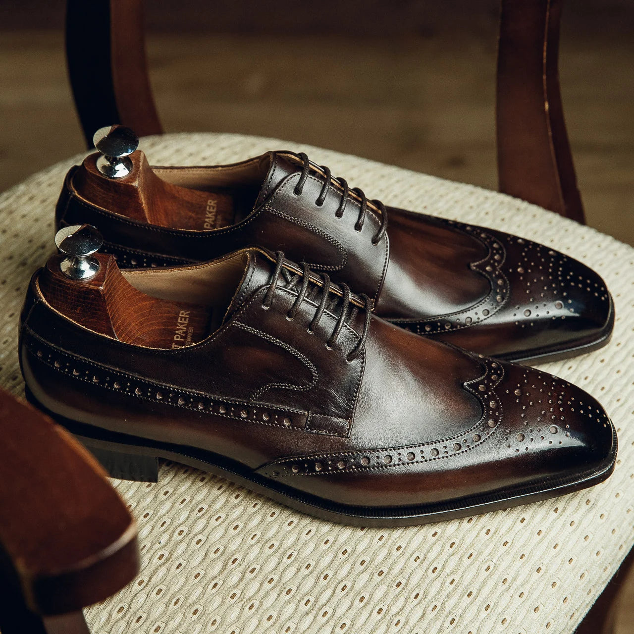 DARK BROWN WINGTIP DERBY | PATINA FINISH