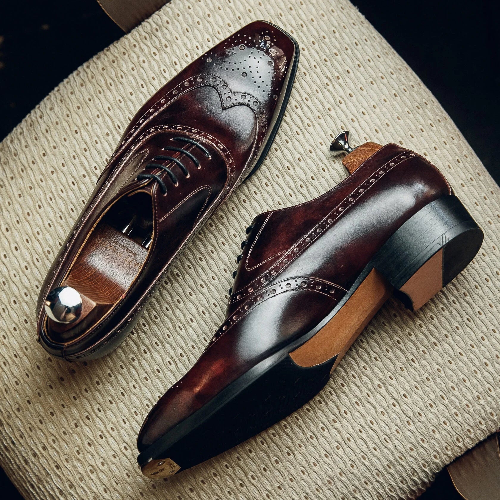BURGUNDY METAL TOE BALMORAL OXFORDS | PATINA FINISH
