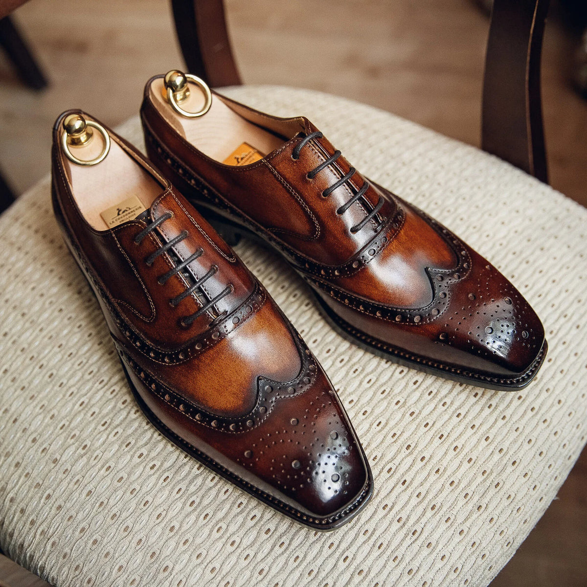 ED157 | BROWN WINGTIP OXFORDS