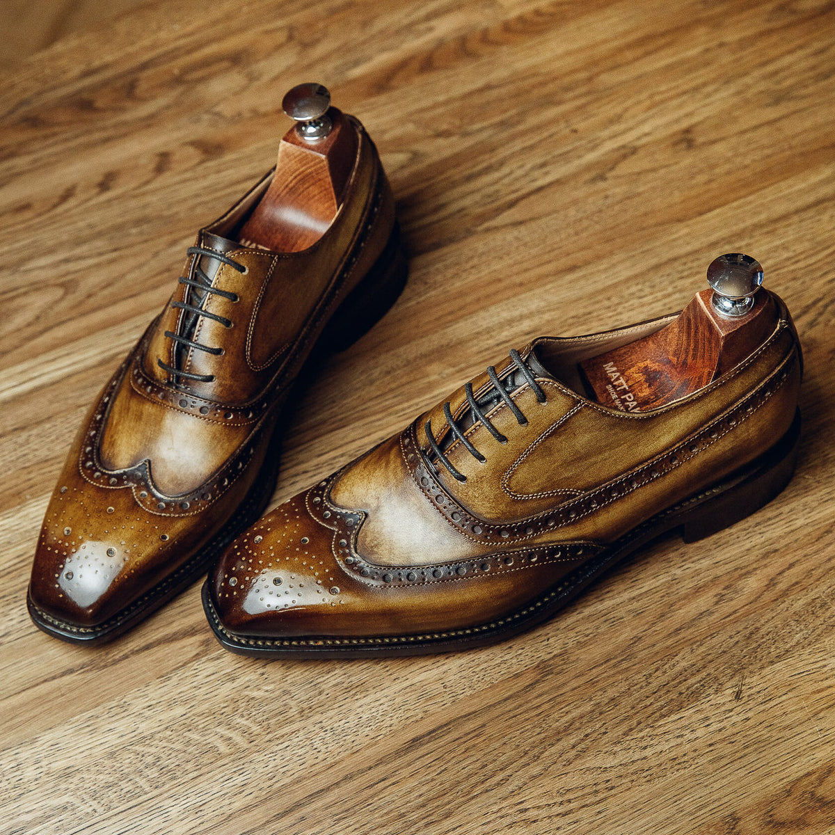 ED156 | OLIVE WINGTIP OXFORDS