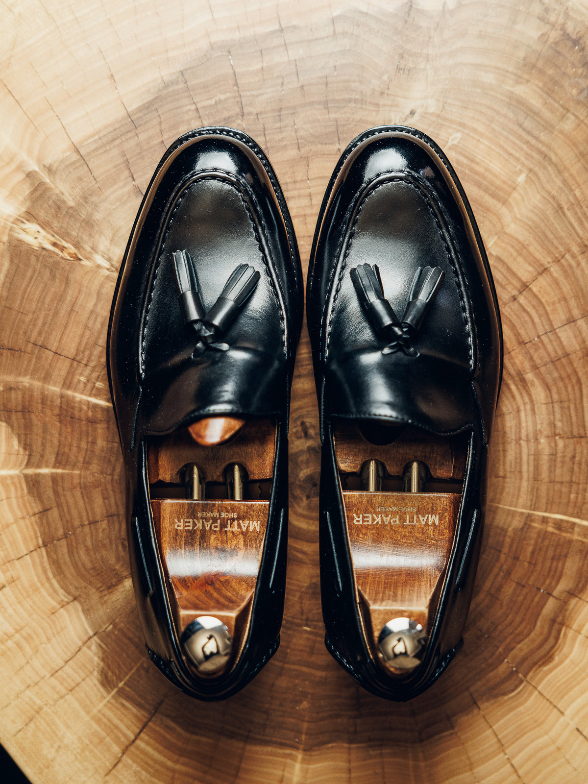 ED142 | BLACK TASSEL LOAFERS