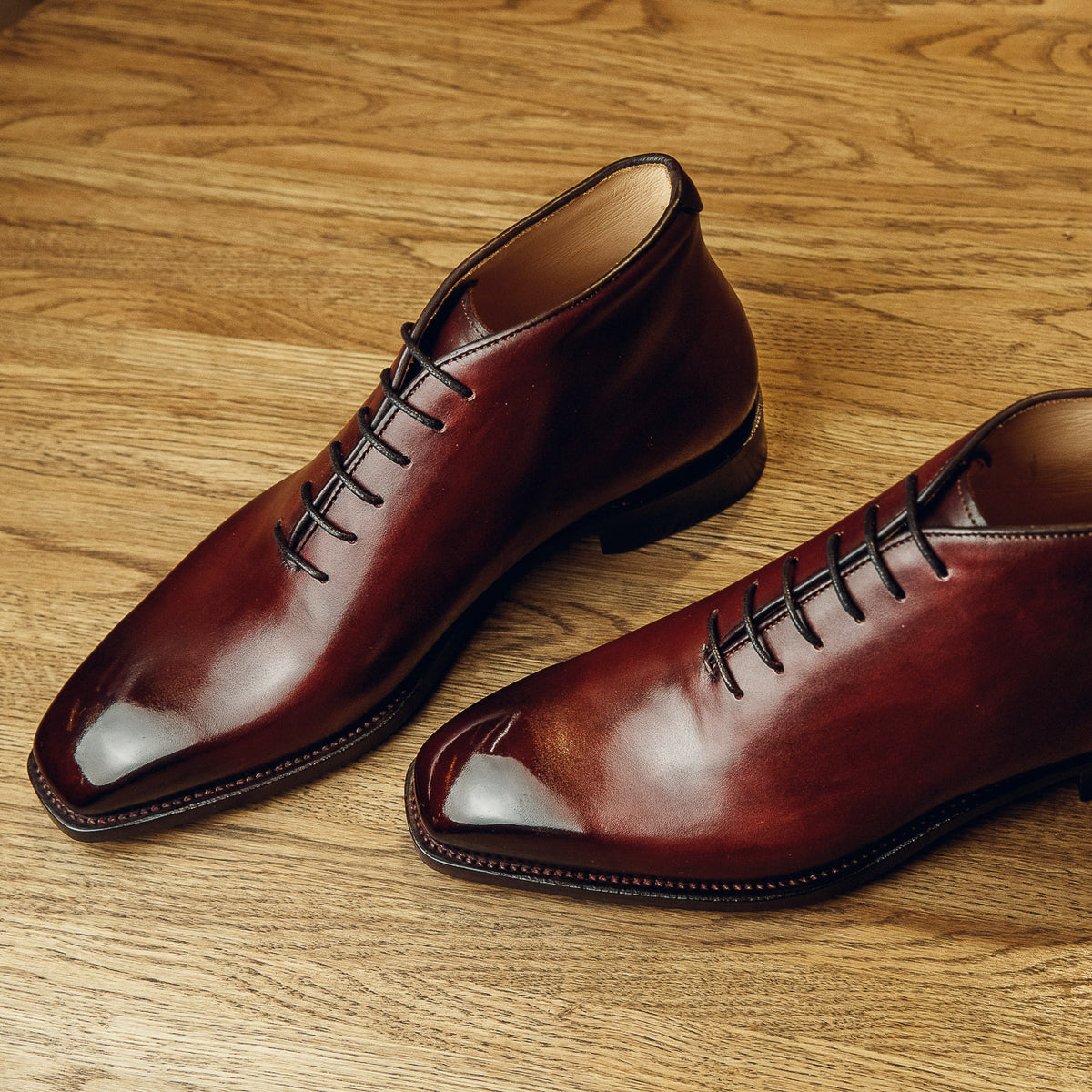 ED210 | BROWN WHOLE CUT BOOTS