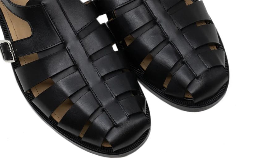 A UNIQUE LEATHER