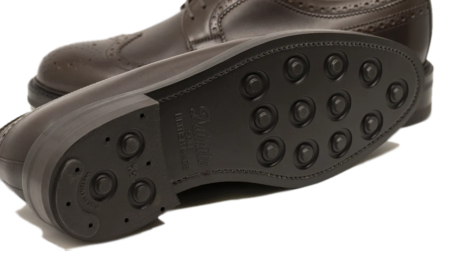 THE ESSENTIAL DAINITE SOLE