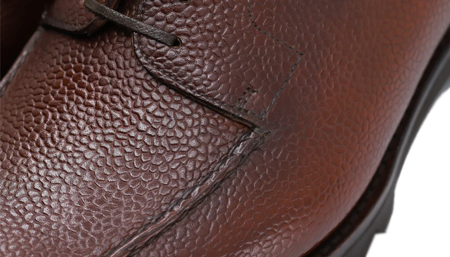 PEBBLE GRAINED