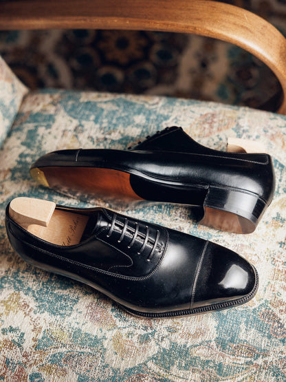 ED105 | BLACK METAL TOE OXFORDS