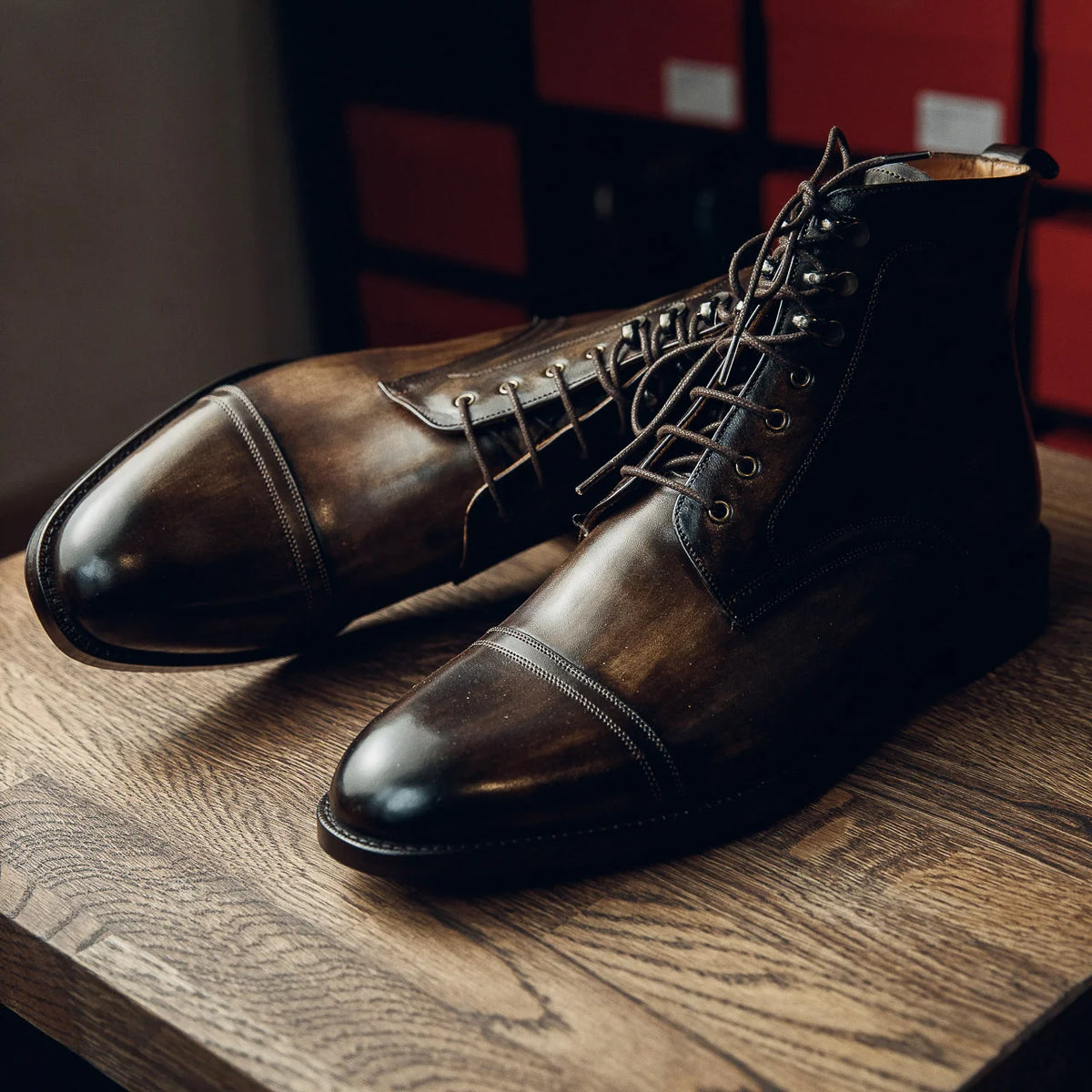 ED202 | PIANO WALNUT DERBY BOOTS