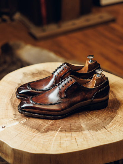 ED132 | BROWN HAND STITCHED DERBY