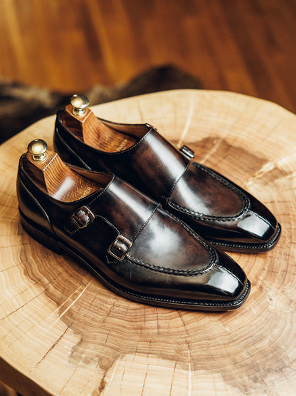 PIANO WALNUT DOUBLE MONKS | PATINA FINISH