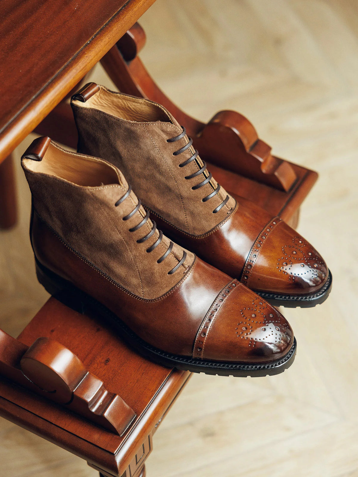 ED191 | COGNAC BALMORAL BOOTS