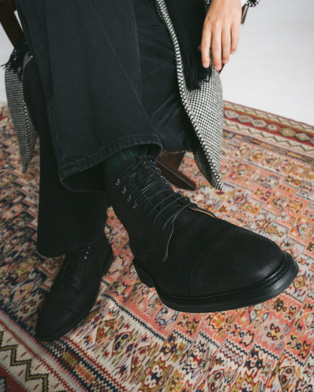 ETHAN | BLACK WAXED SUEDE LACES BOOTS