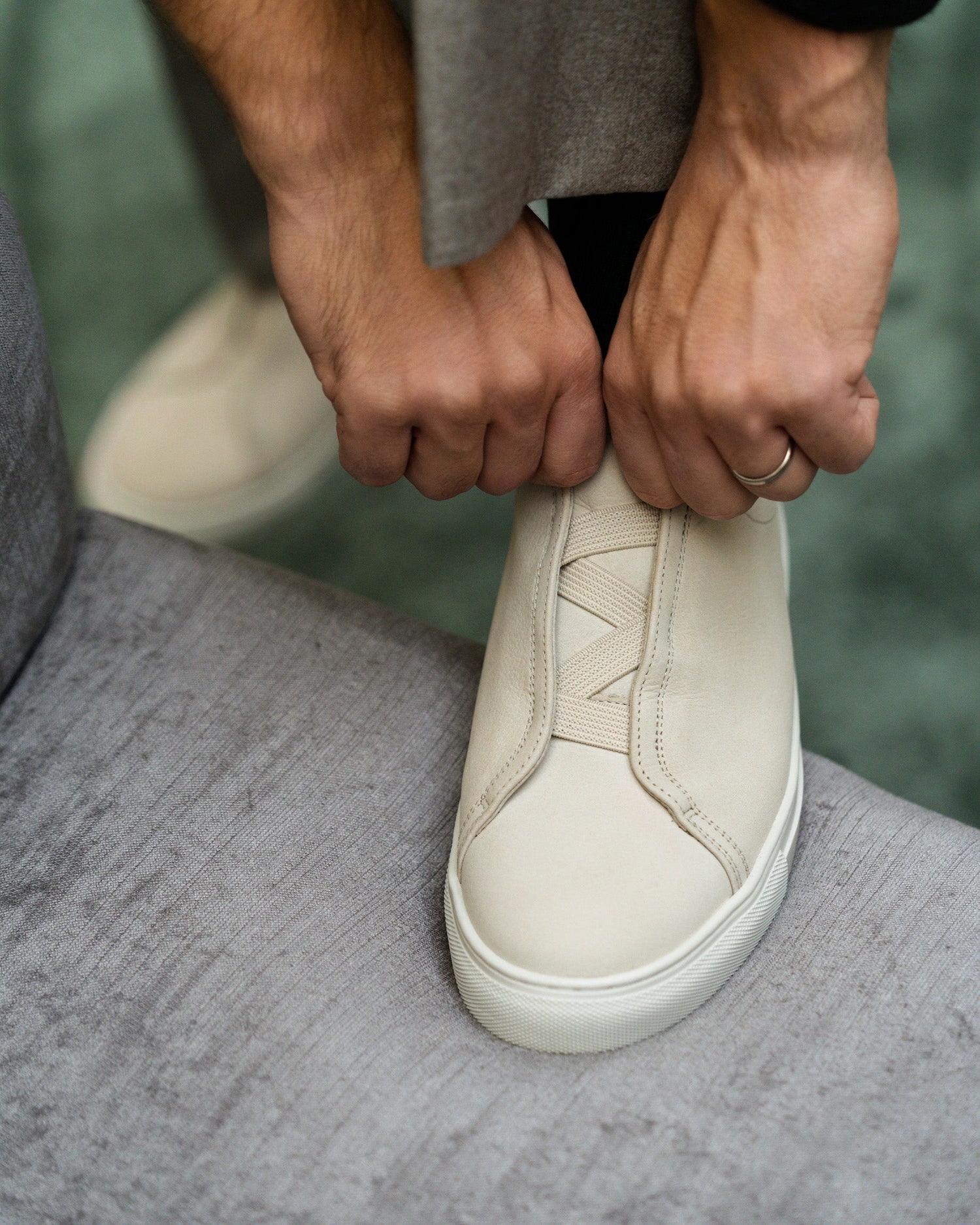 SEAN | BEIGE SUEDE LEATHER SNEAKERS