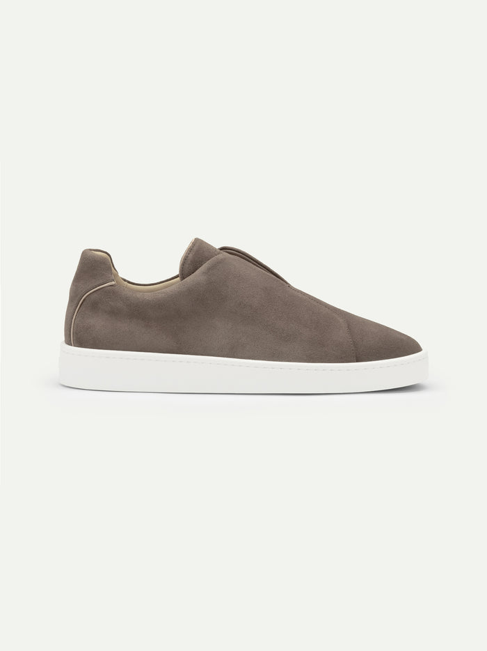 ASH GREY SUEDE SNEAKER