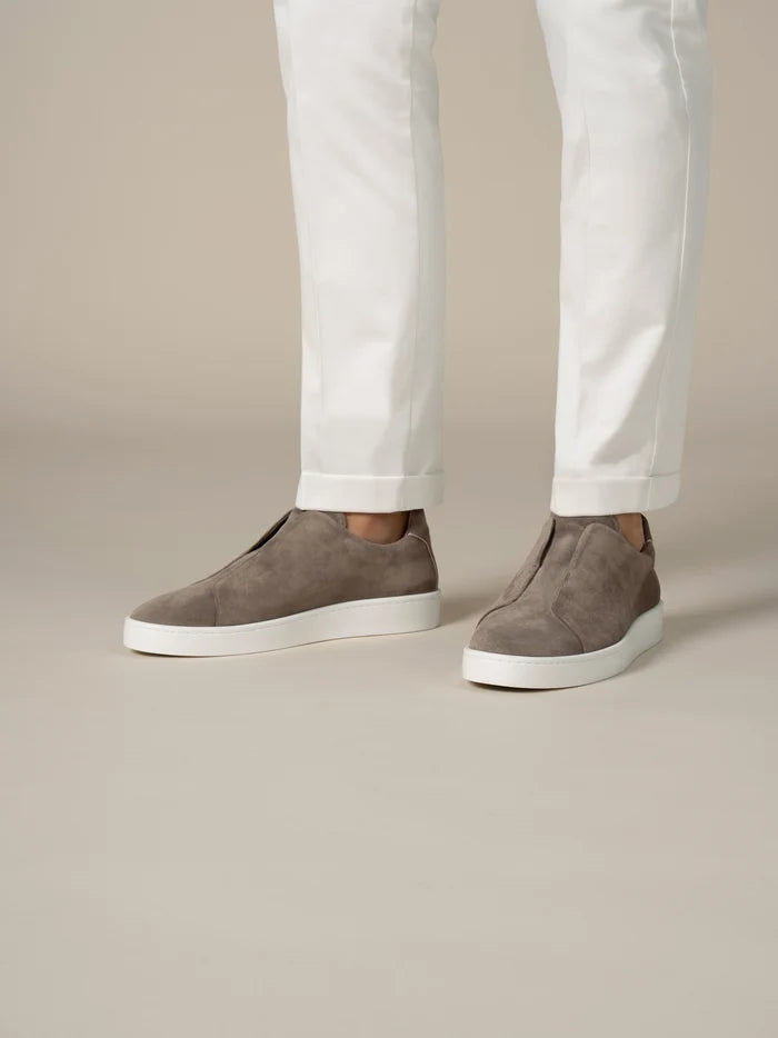 ASH GREY SUEDE SNEAKER