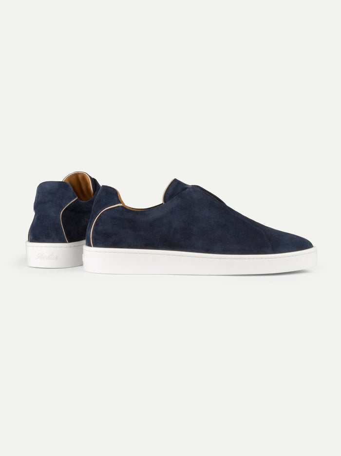 NAVY SUEDE SNEAKER