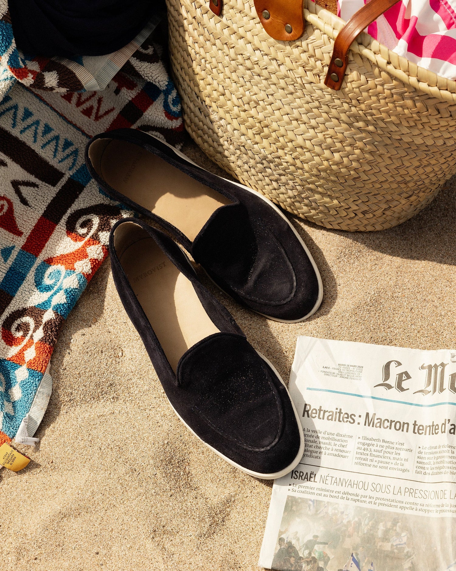 BRANNO | NAVY BLUE SUEDE LOAFER