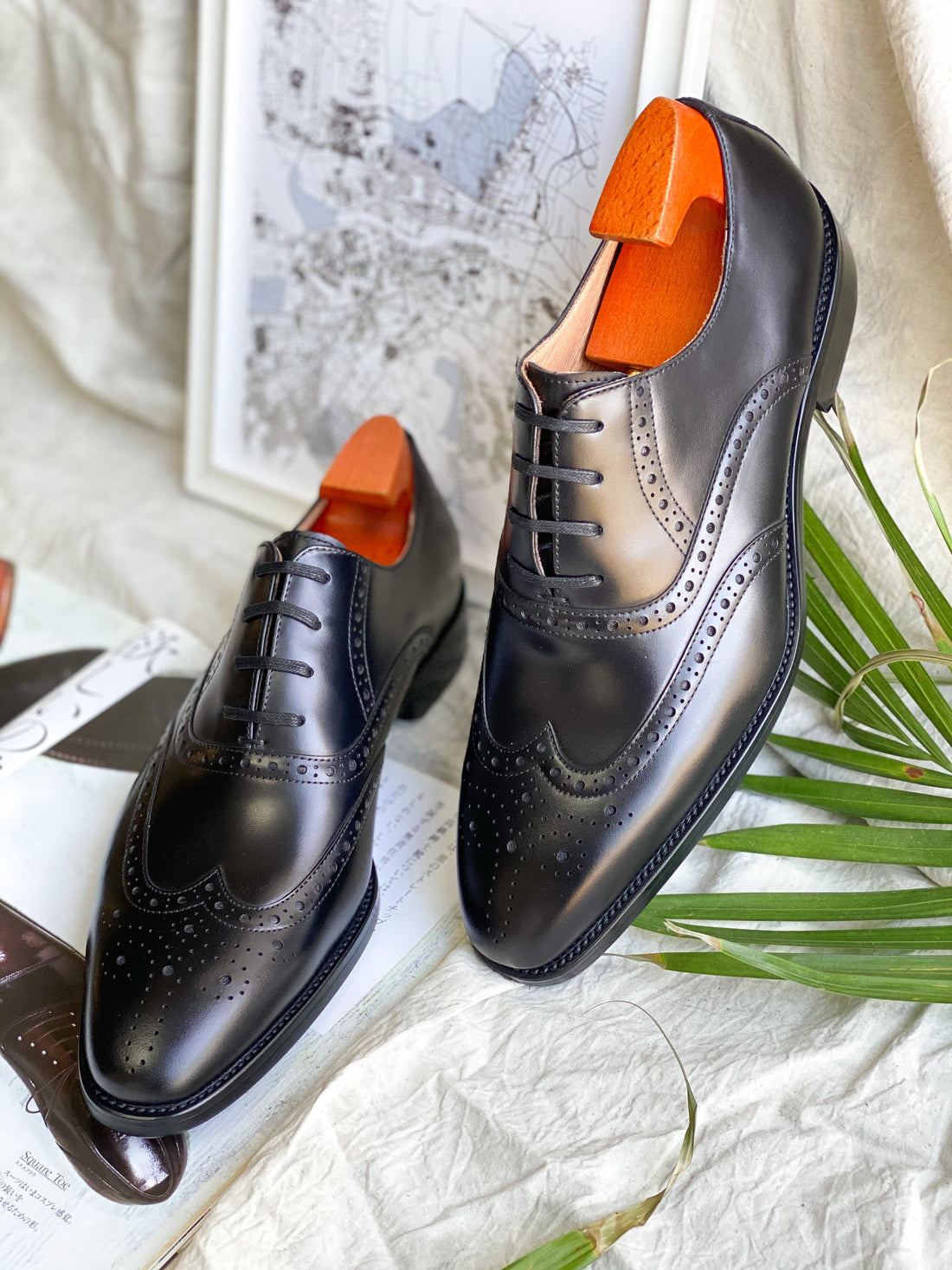 BLACK WINGTIP OXFORD BROGUE