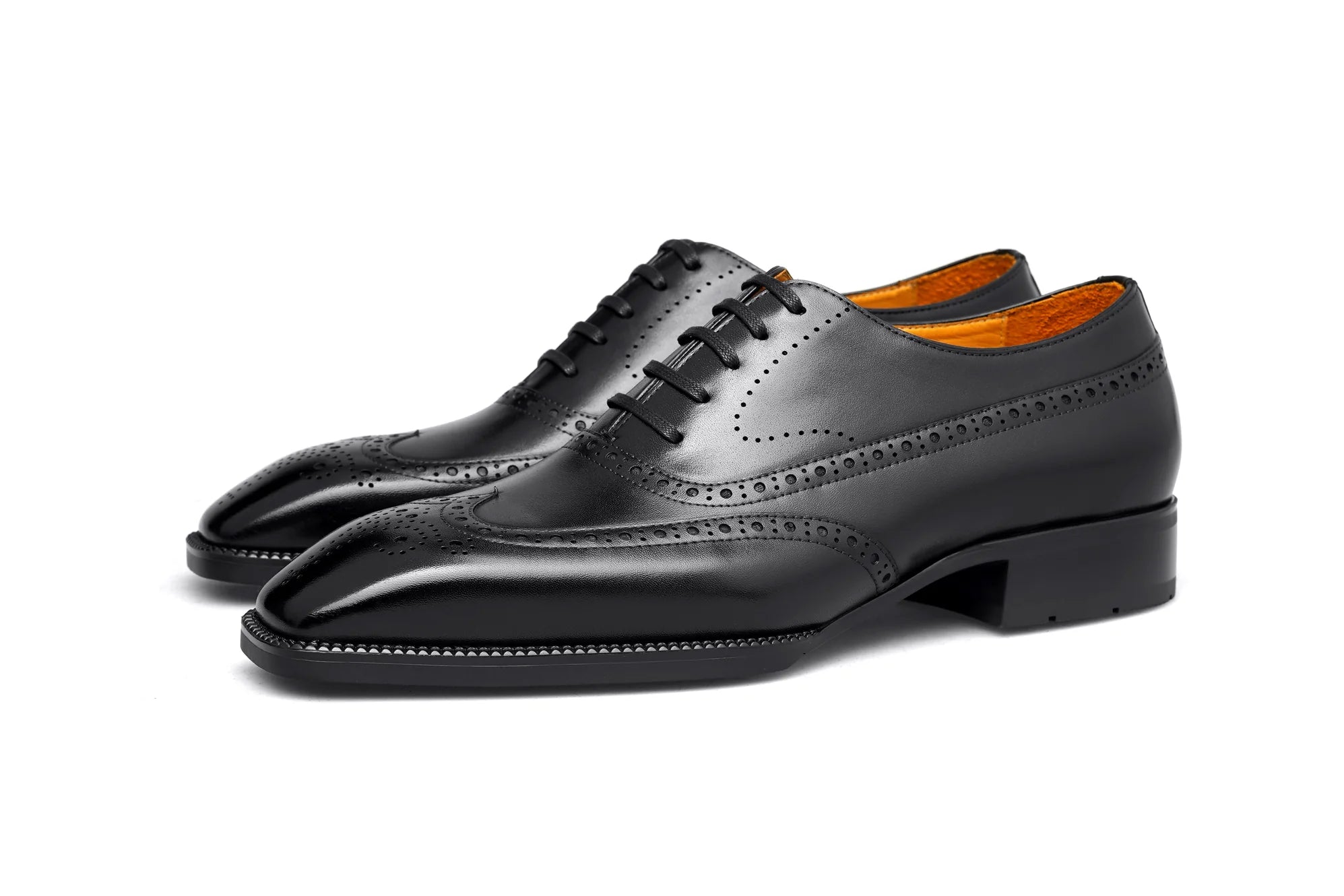 WINGTIP OXFORDS | BLACK CRUST LEATHER