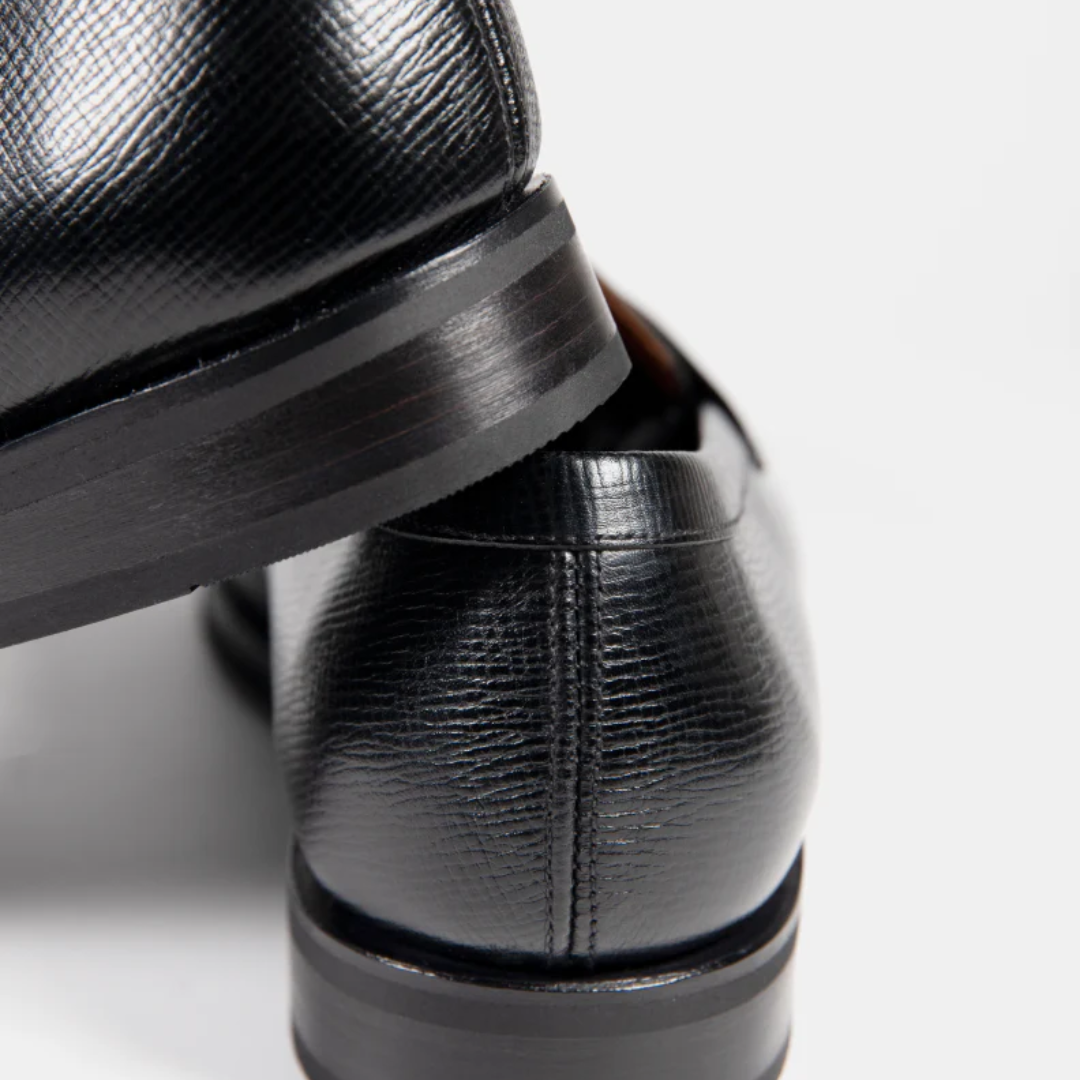 BLACK MILLED LEATHER. LOAFERS