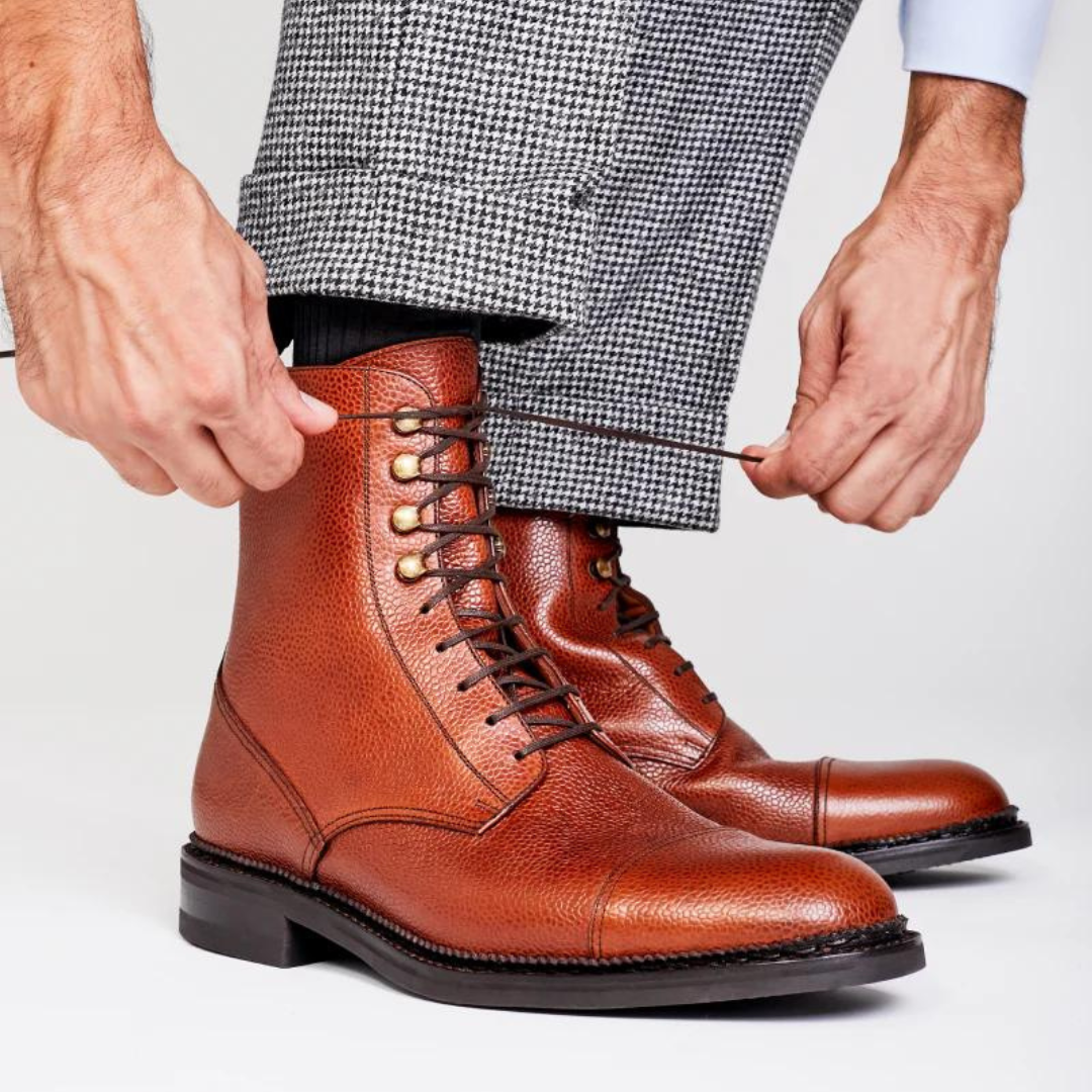 TAN LACE UP BOOTS | CAP TOE