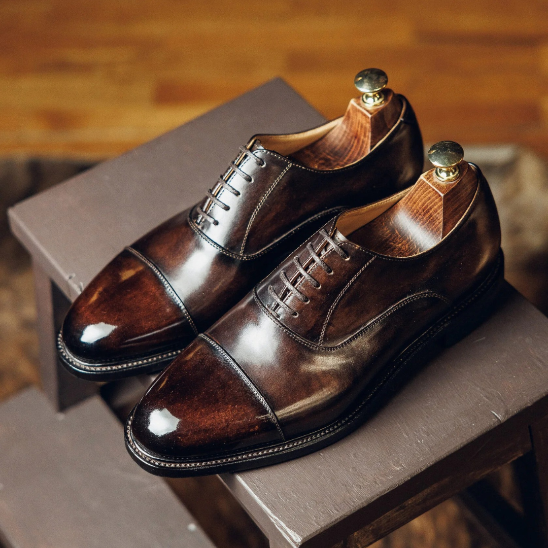 OXFORDS WITH  CUT-OFF | PATINA FINISH