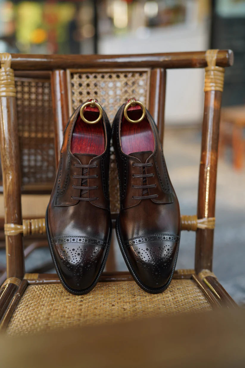 COFFEE BROWN HAND-PAINTED DERBY